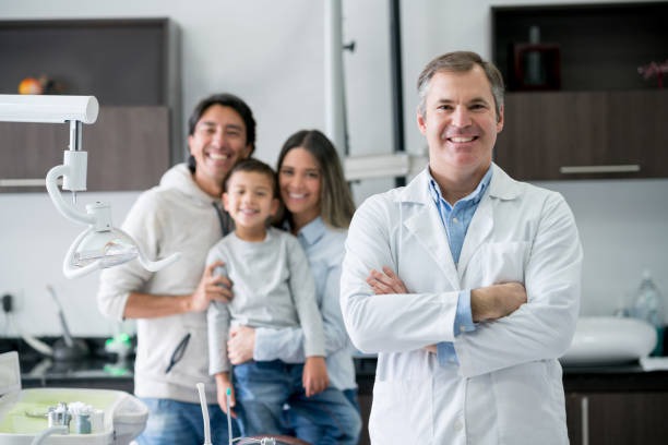 Choosing the Right Family Dentist: Tips for Finding Trustworthy Dental Care