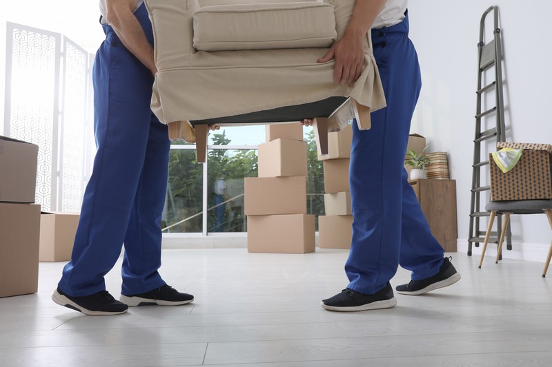 What Are Tips for Downsizing Before a Move