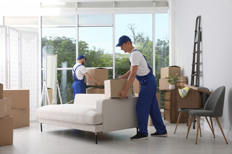 What Are the Benefits of Hiring Professional Movers